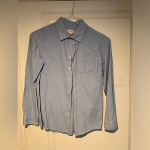 Kids Long Sleeve Button up shirt light blue size medium